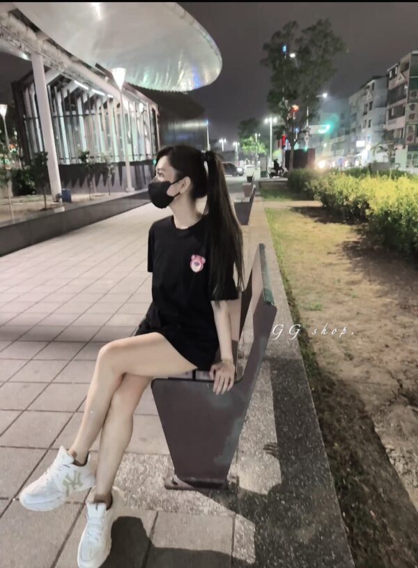 草莓熊寬鬆短袖上衣 T恤