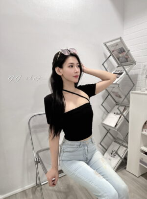 假兩件造型短版上衣