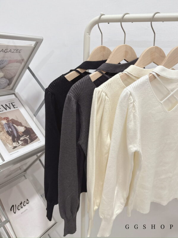 IMG_6969 掛脖交叉造型長袖針織上衣