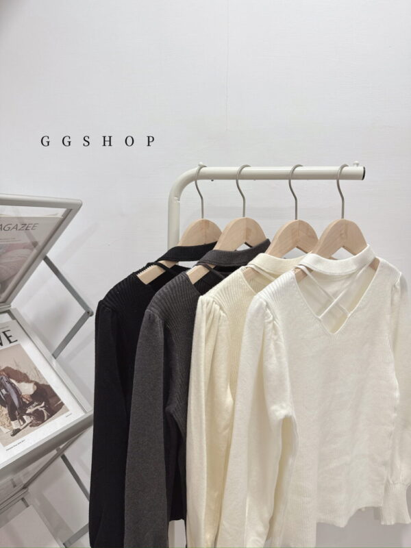 IMG_6970 掛脖交叉造型長袖針織上衣